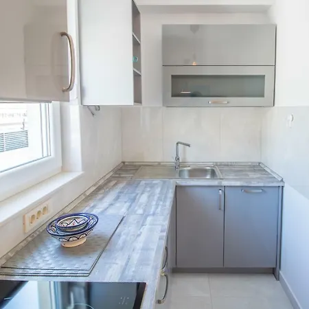 Mary Apartment
